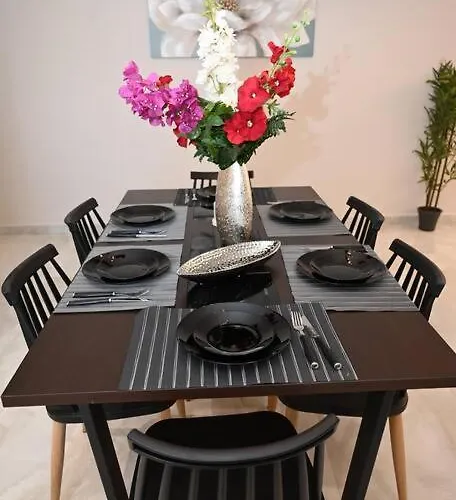 Harmony Seaside House *