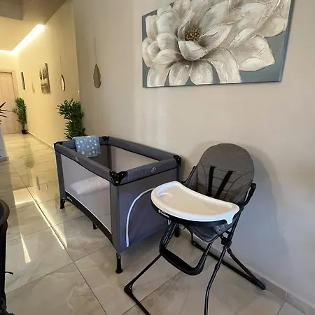 Harmony Seaside House דירה יאליסוס