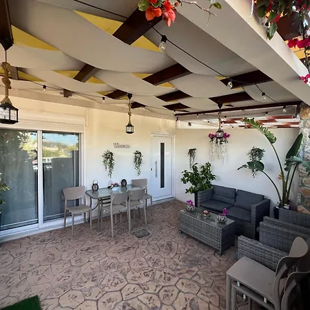 Harmony Seaside House *