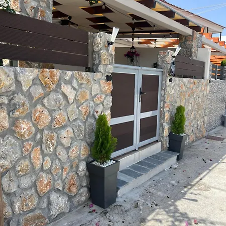 Harmony Seaside House *